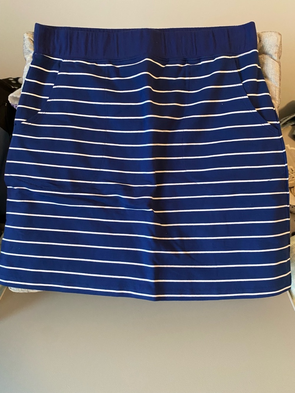Navy Blue Knit Skirt with White Label Accent